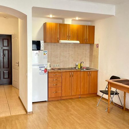 Doba In Ua Polia27D Apartments Дніпро Екстер'єр фото